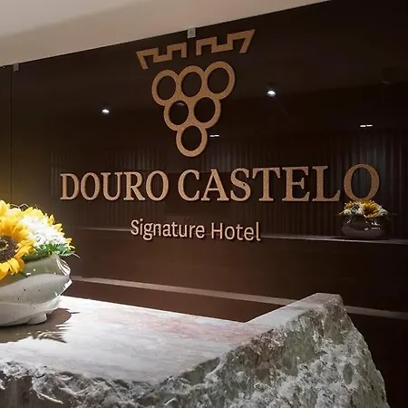 Hotel Douro Castelo Signature &