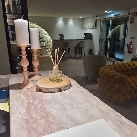 Douro Castelo Signature &