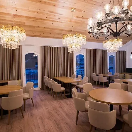 Douro Castelo Signature & Hotel 4*