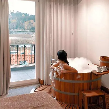 Douro Castelo Signature & لاميغو