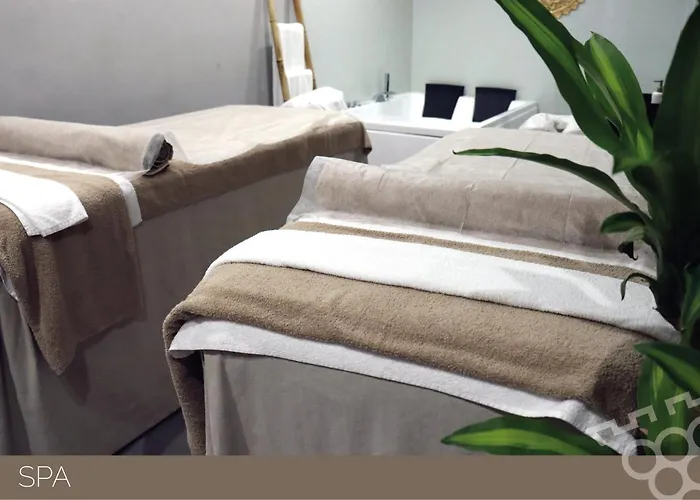 Hotel Douro Castelo Signature &