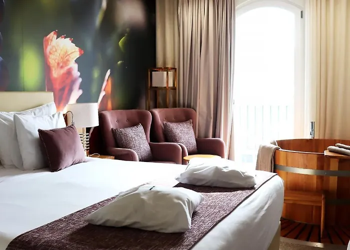 Hotel Douro Castelo Signature & 4*