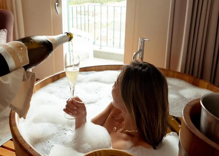 Hotel Douro Castelo Signature & 4*