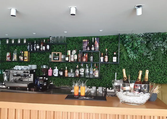 Douro Castelo Signature &