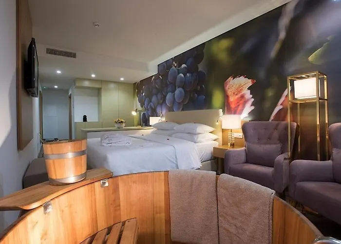 Douro Castelo Signature & 4* Lamego