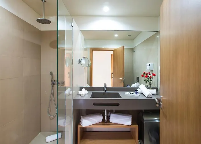 Douro Castelo Signature &